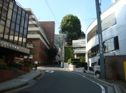 神戸電子専門学校