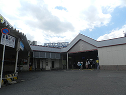 石橋阪大前駅