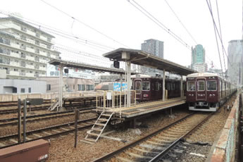 阪急中津駅
